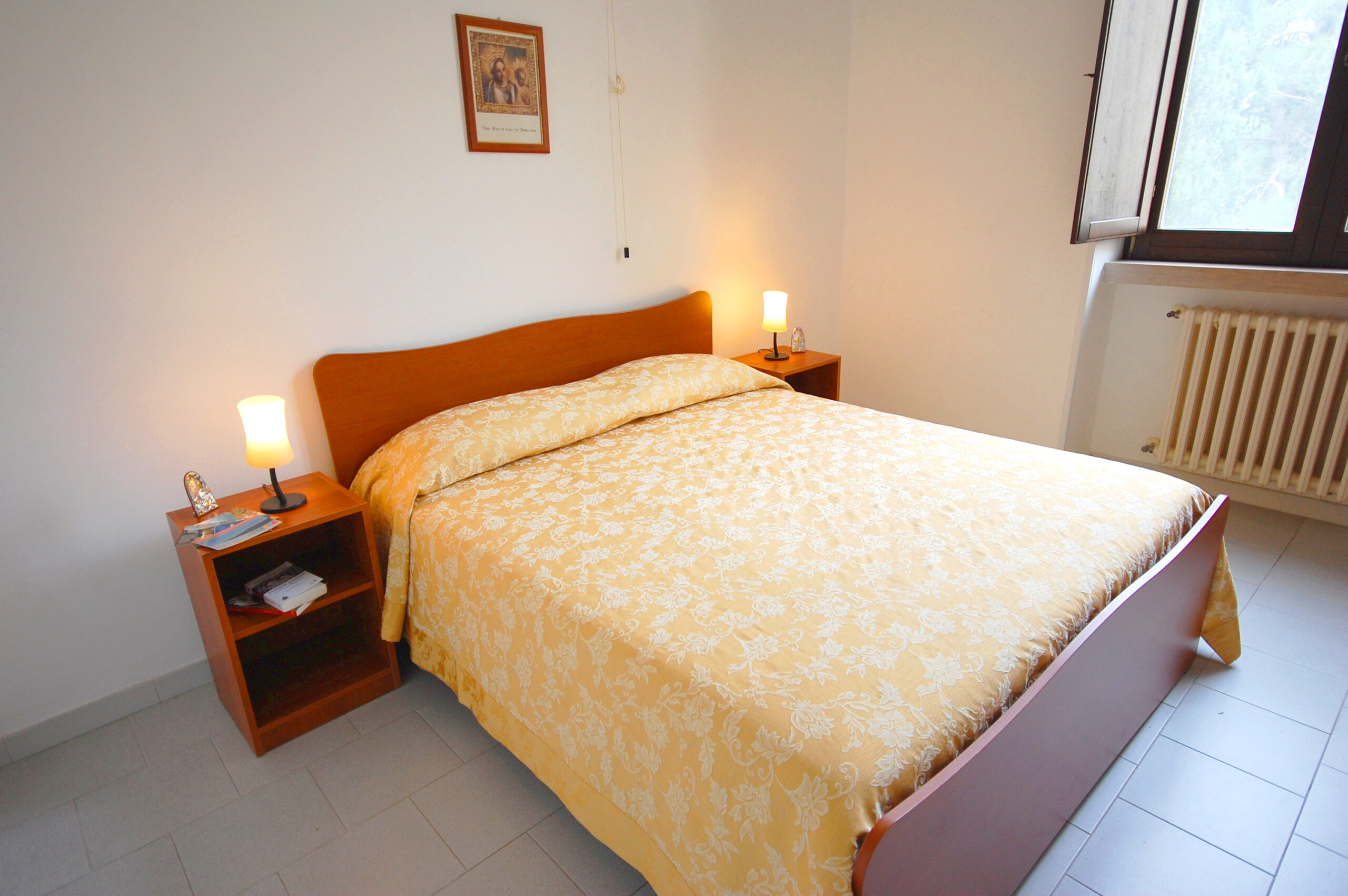 Albergo del Santuario Hotel del Santuario, vicino al mare, camere confortevoli con aria condizionata, vicino al mare. - © Michele Rosafio